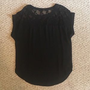 Black Blouse with flower lace Size Med Big Strike